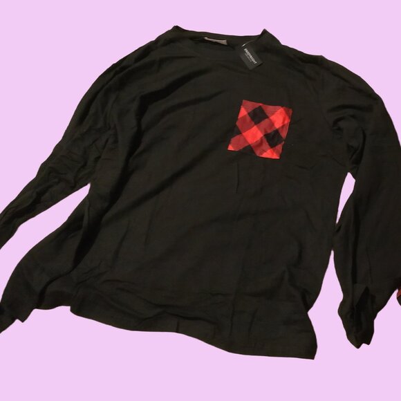 Long Sleeve Two Piece Pajamas Set - Black Shirt and Plaid Pants with Pockets - Picture 5 of 11